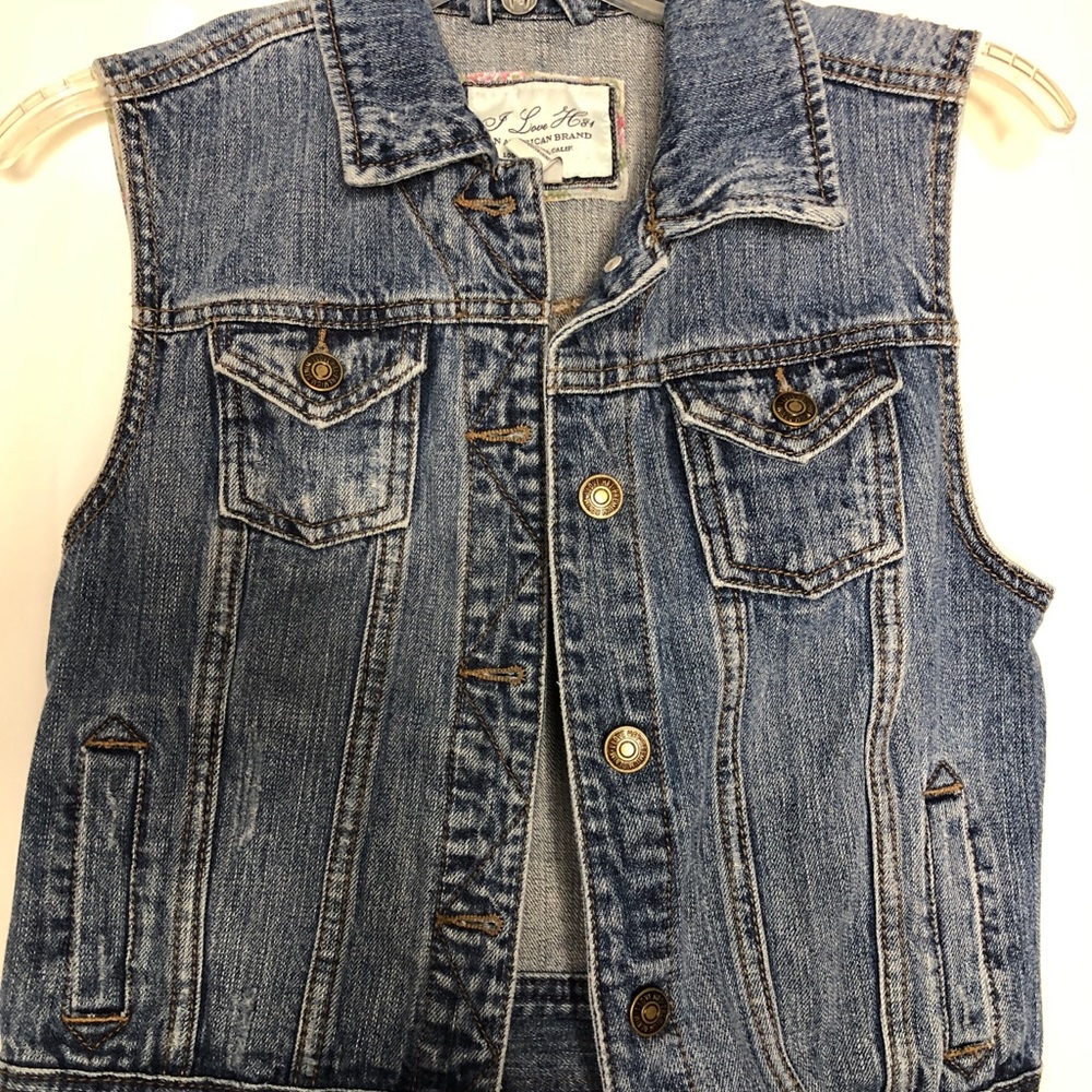 Denim sleeveless jean jacket